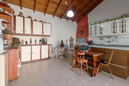 Casa para alugar com 180m², 3 quartos e 2 vagasEspaço Gourmet