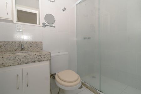 Casa para alugar com 150m², 3 quartos e 2 vagas Casa para alugar com 150m², 3 quartos e 2 vagasBanheiro 1