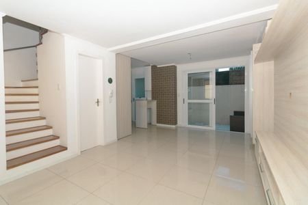 Sala de casa para alugar com 3 quartos, 150m² em Tristeza, Porto Alegre