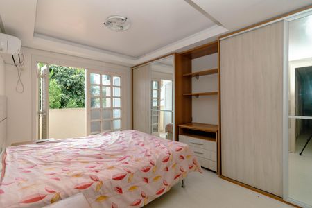 Quarto 1 de casa para alugar com 3 quartos, 200m² em Espírito Santo, Porto Alegre