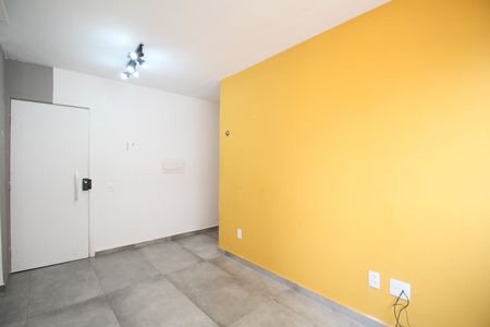 Sala de apartamento para alugar com 2 quartos, 44m² em Jardim Maria Duarte, São Paulo