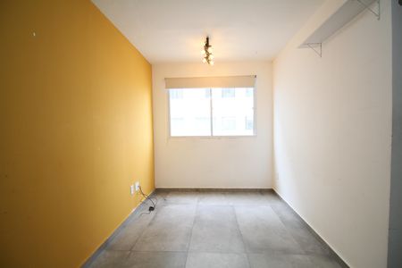 Sala de apartamento para alugar com 2 quartos, 44m² em Jardim Maria Duarte, São Paulo