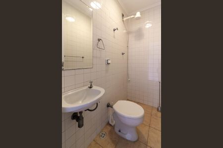 Casa de condomínio para alugar com 152m², 3 quartos e 2 vagas Casa de condomínio para alugar com 152m², 3 quartos e 2 vagasBanheiro de Serviço