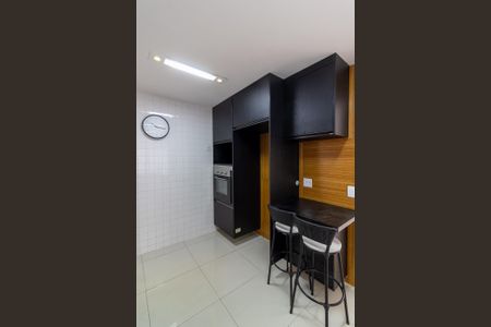 Casa de condomínio para alugar com 152m², 3 quartos e 2 vagas Casa de condomínio para alugar com 152m², 3 quartos e 2 vagasCozinha