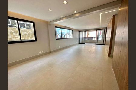 Apartamento à venda com 3 quartos, 145m² em São Jorge, Belo Horizonte