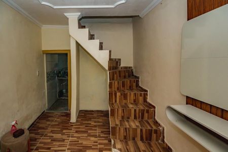 Casa à venda com 72m², 2 quartos e sem vagaSala