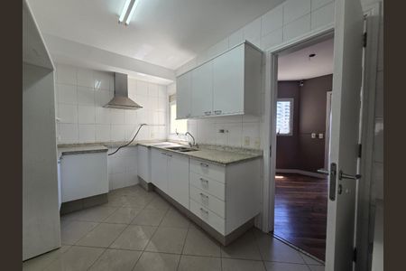 Apartamento à venda com 213m², 4 quartos e 4 vagas