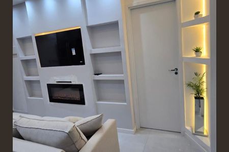 Apartamento à venda com 50m², 2 quartos e 1 vaga Apartamento à venda com 50m², 2 quartos e 1 vagaSala