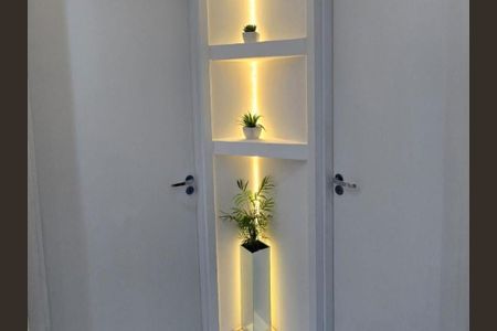 Apartamento à venda com 50m², 2 quartos e 1 vaga Apartamento à venda com 50m², 2 quartos e 1 vagaSala