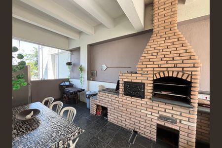 Apartamento à venda com 63m², 2 quartos e 2 vagas Apartamento à venda com 63m², 2 quartos e 2 vagasÁrea comum - Churrasqueira