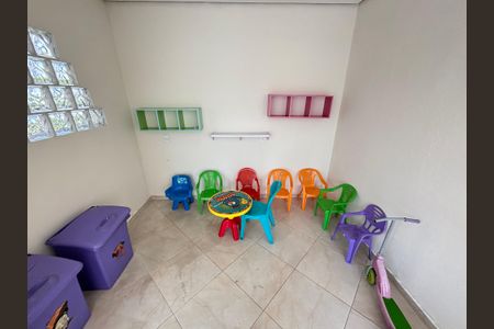 Apartamento à venda com 63m², 2 quartos e 2 vagas Apartamento à venda com 63m², 2 quartos e 2 vagasÁrea comum - Brinquedoteca