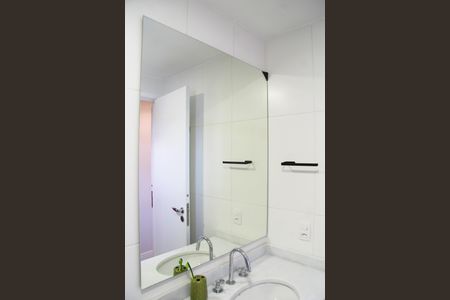 Apartamento à venda com 79m², 2 quartos e 1 vagaBanheiro da Suíte 