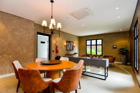 Apartamento à venda com 79m², 2 quartos e 1 vaga Apartamento à venda com 79m², 2 quartos e 1 vagaSala de Reunião