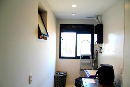 Apartamento à venda com 79m², 2 quartos e 1 vagaSala e Cozinha integrada 