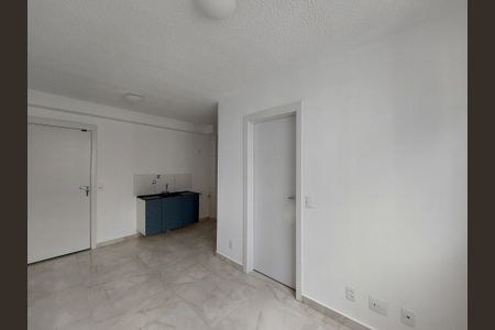 Sala de apartamento para alugar com 2 quartos, 34m² em Usina Piratininga, São Paulo