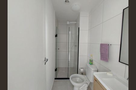 Apartamento à venda com 34m², 2 quartos e sem vaga Apartamento à venda com 34m², 2 quartos e sem vagaBanheiro