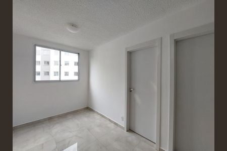 Sala de apartamento para alugar com 2 quartos, 34m² em Usina Piratininga, São Paulo