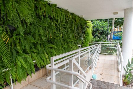 Apartamento à venda com 87m², 2 quartos e 2 vagasRampa