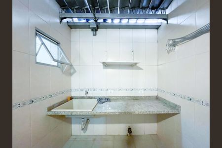 Casa à venda com 90m², 2 quartos e sem vagaÁrea de Serviço