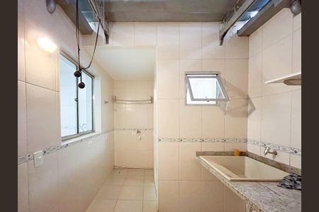 Casa à venda com 90m², 2 quartos e sem vagaCozinha e Área de Serviço