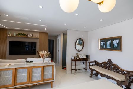 Apartamento à venda com 77m², 2 quartos e 2 vagasSala_Cozinha - Conjugada