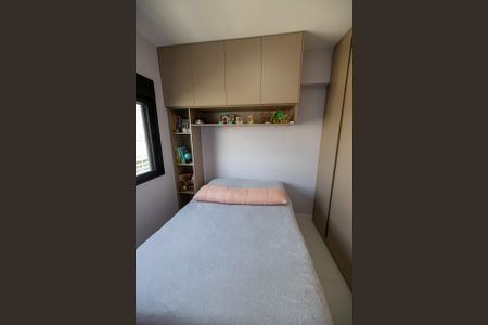 Quarto de apartamento à venda com 2 quartos, 77m² em Tamboré, Barueri