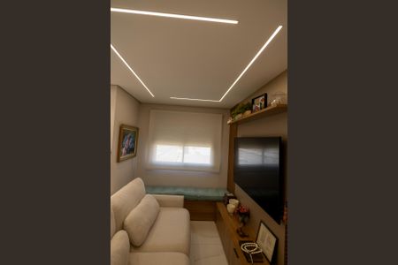 Sala de TV de apartamento à venda com 2 quartos, 77m² em Tamboré, Barueri