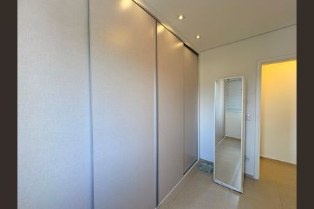 Apartamento à venda com 67m², 2 quartos e 1 vagaQuarto