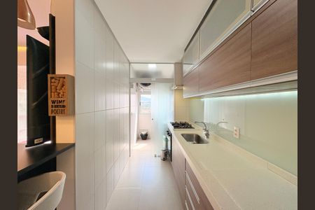 Apartamento à venda com 67m², 2 quartos e 1 vagaCozinha