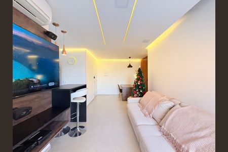 Apartamento à venda com 67m², 2 quartos e 1 vagaSala