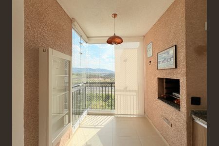 Sacada de apartamento à venda com 2 quartos, 67m² em Anhangabaú, Jundiaí