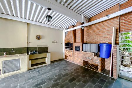 Apartamento para alugar com 70m², 2 quartos e 1 vagaÁrea comum - Churrasqueira