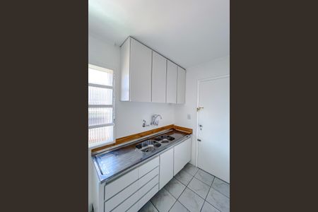 Apartamento para alugar com 70m², 2 quartos e 1 vagaCozinha