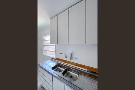 Apartamento para alugar com 70m², 2 quartos e 1 vagaCozinha