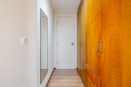 Apartamento à venda com 244m², 4 quartos e 4 vagasCorredor