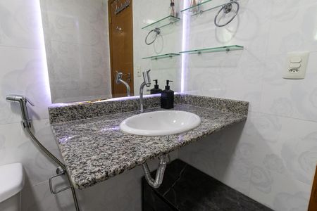 Apartamento para alugar com 180m², 3 quartos e 2 vagas Apartamento para alugar com 180m², 3 quartos e 2 vagasBanheiro da Suíte 3