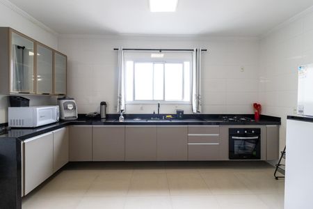 Apartamento para alugar com 180m², 3 quartos e 2 vagas Apartamento para alugar com 180m², 3 quartos e 2 vagasCozinha