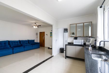 Apartamento para alugar com 180m², 3 quartos e 2 vagas Apartamento para alugar com 180m², 3 quartos e 2 vagasCozinha