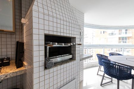 Apartamento para alugar com 180m², 3 quartos e 2 vagas Apartamento para alugar com 180m², 3 quartos e 2 vagasSacada