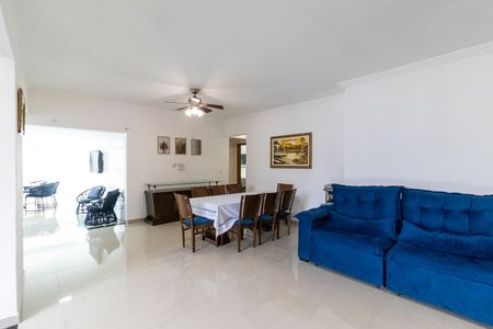 Apartamento para alugar com 180m², 3 quartos e 2 vagas Apartamento para alugar com 180m², 3 quartos e 2 vagasSala