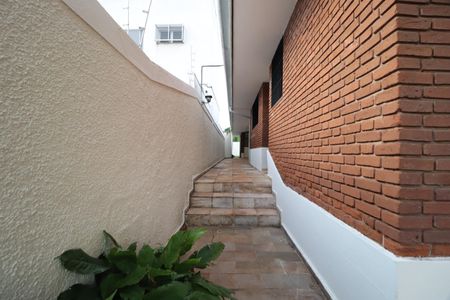 Casa para alugar com 400m², 5 quartos e 8 vagasCorredor