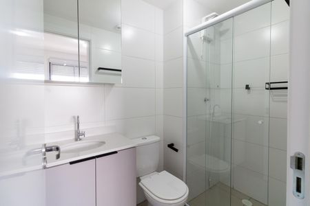 Banheiro de apartamento à venda com 1 quarto, 26m² em Vila Butantã, São Paulo