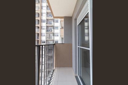 Apartamento à venda com 26m², 1 quarto e sem vaga Apartamento à venda com 26m², 1 quarto e sem vagaSacada