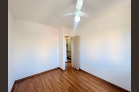Apartamento para alugar com 67m², 3 quartos e 1 vagaQuarto 2