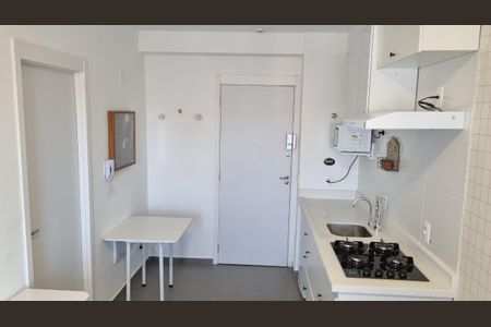 Cozinha de apartamento para alugar com 1 quarto, 28m² em Campos Elíseos, São Paulo