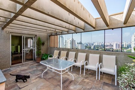 Apartamento à venda com 500m², 4 quartos e 3 vagas Apartamento à venda com 500m², 4 quartos e 3 vagasCobertura