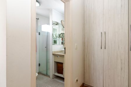 Apartamento à venda com 500m², 4 quartos e 3 vagas Apartamento à venda com 500m², 4 quartos e 3 vagasSuíte 1