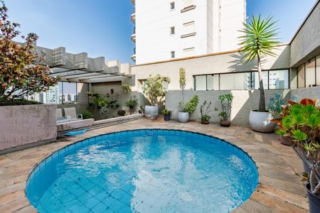 Apartamento à venda com 500m², 4 quartos e 3 vagas Apartamento à venda com 500m², 4 quartos e 3 vagasCobertura - Piscina