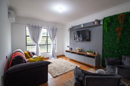 Casa para alugar com 240m², 2 quartos e 2 vagasSala