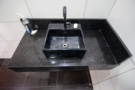 Casa para alugar com 240m², 2 quartos e 2 vagasEdícula